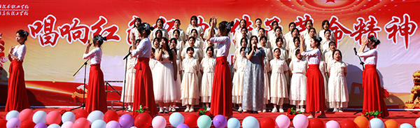 22幼教2班 新中国如你所愿.JPG