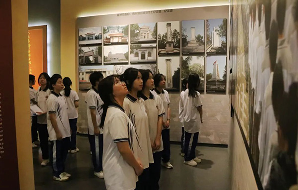 1713115927179321.jpg 4.jpg