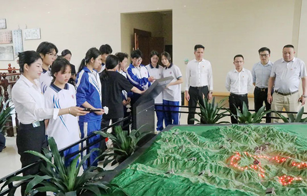 1713115962191032.jpg 5.jpg