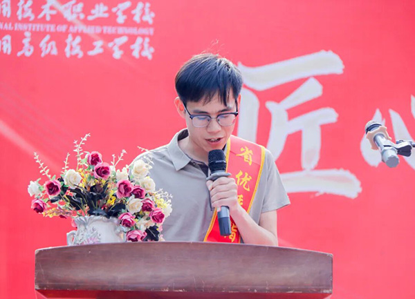 微信图片_2026-04-22_175205_355.jpg